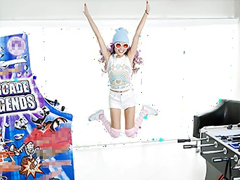 Japanese Arcade Pussy Have fun